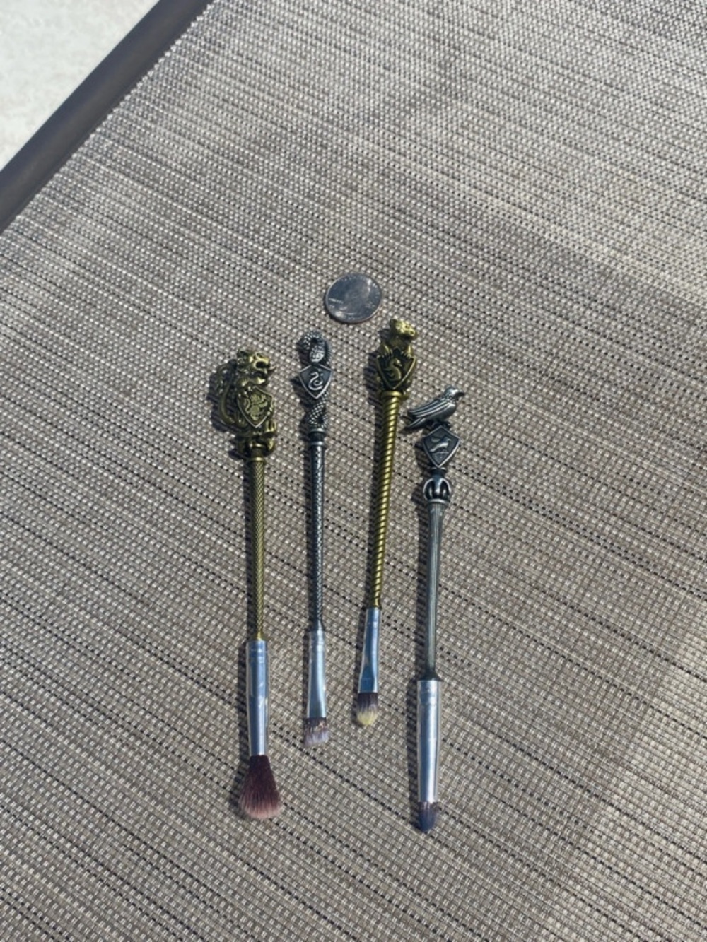 Harry Potter Set of 4 Decorative Metallic Makeup Brushes - Gold & Silver